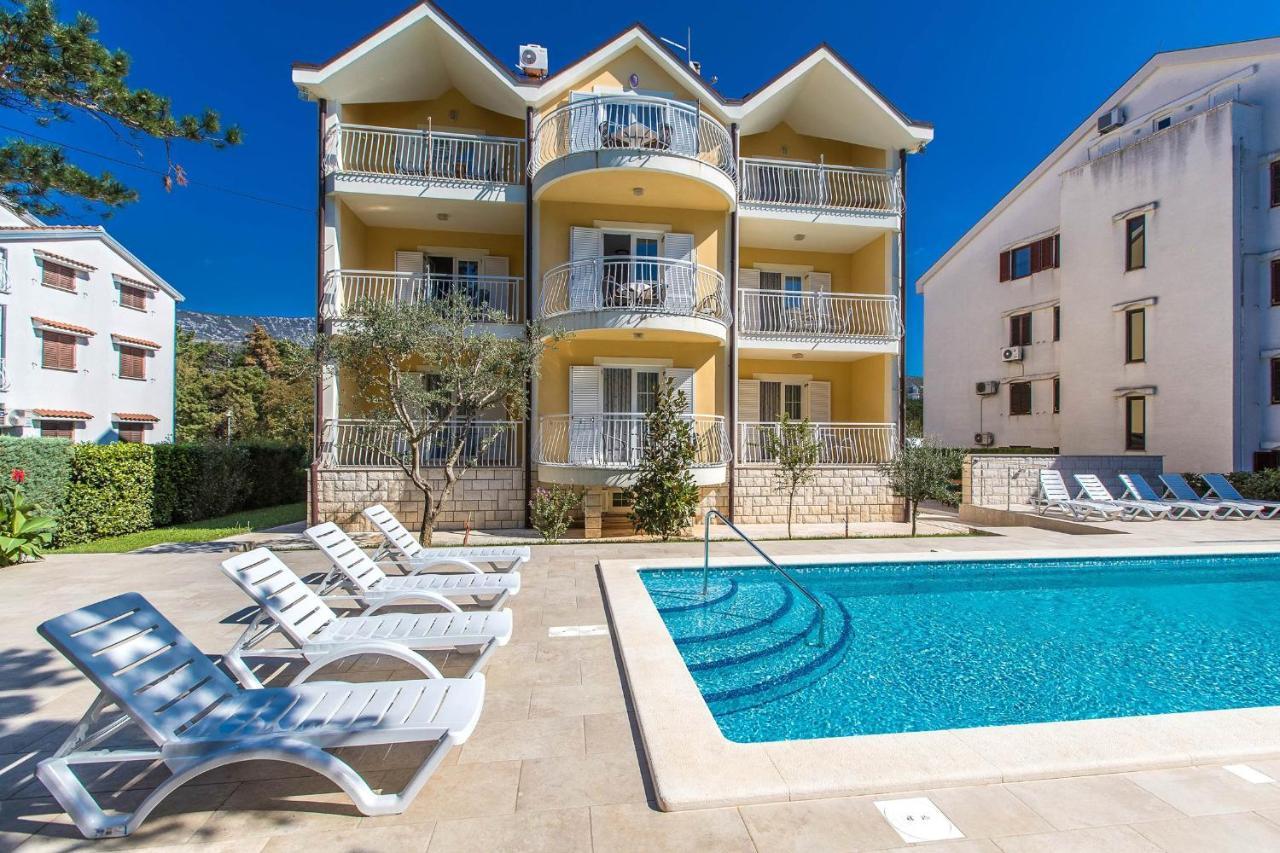 Apartments With A Swimming Pool Jadranovo, Crikvenica - 3238 Exterior foto